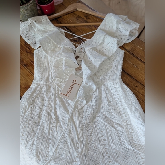 100.Nwt Choosy White Lace Romper - Picture 2 of 7